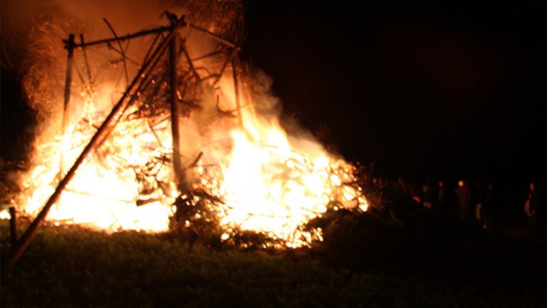 29.03. Winterberg Osterfeuer 800