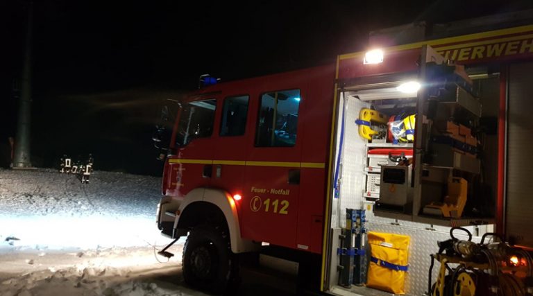 06 12 19 Feuerwehr Winterberg 002 800