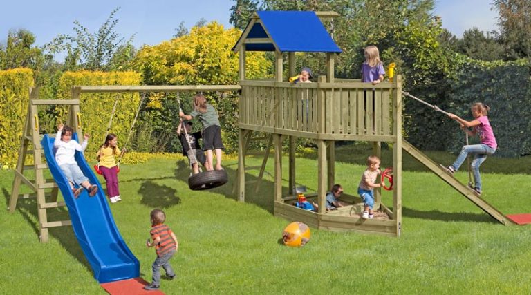 Spielplatz im Garten