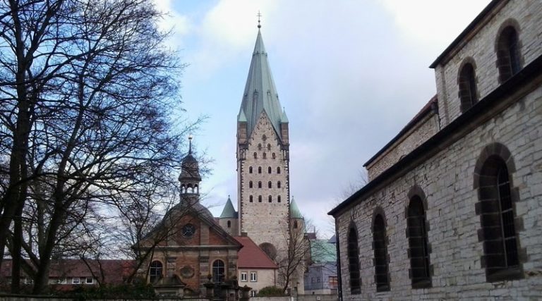 Der Hohe Dom zu Paderborn