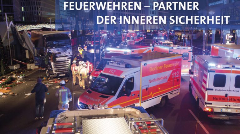 Titelbild Feuerwehr Jahrbuch 2017